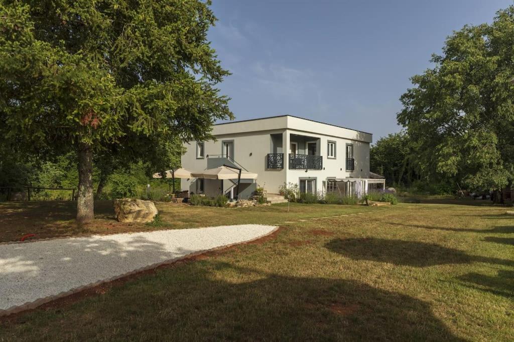 Luxury Villa Cetiri Hrasta Pićan 외부 사진